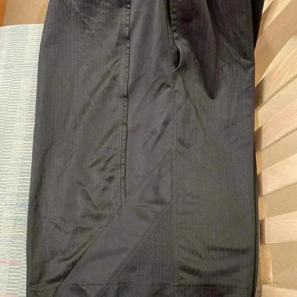 Dri-Fit Basketball Drawstring Shorts - Picture 2 of 9